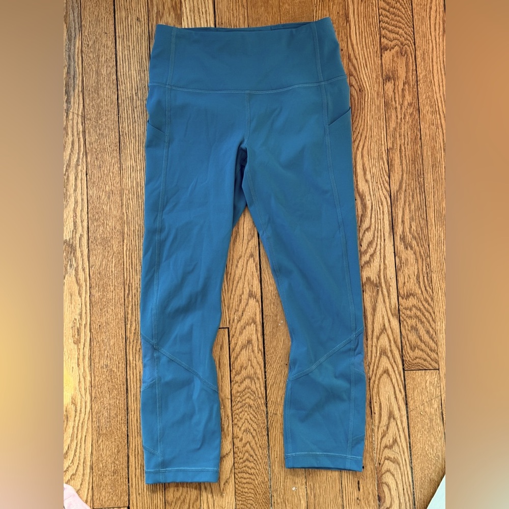 lululemon Pace Rival High Rise Crop - 22” - Size 4